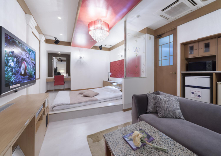 Others 2, Hotel & SPA Island Adult Only, Toyota