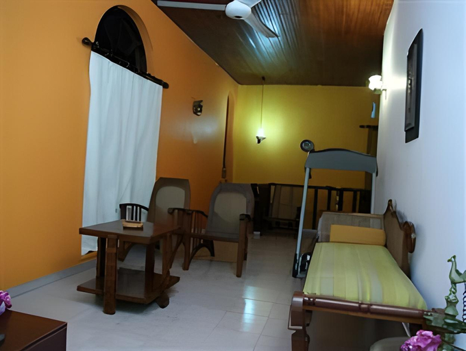 Bedroom 3, Breeze of Paradise Hotel, Sri Jayawardanapura Kotte