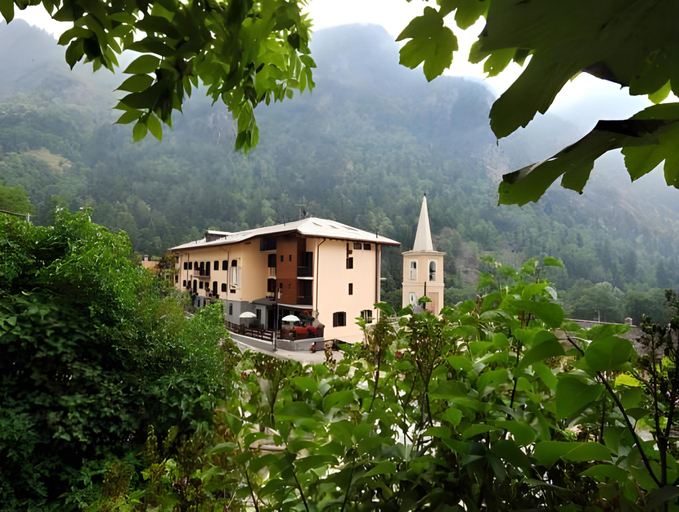 Others 4, Residence Bellevue, Aosta
