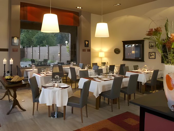 Food & Drinks 4, Las Bayas Home Suites, Futaleufú