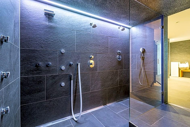 Bathroom 3, Hotel Dischma, Prättigau/Davos