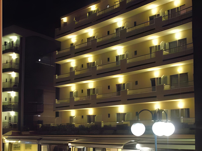 Exterior & Views 2, Metropolitan Playa, Baleares