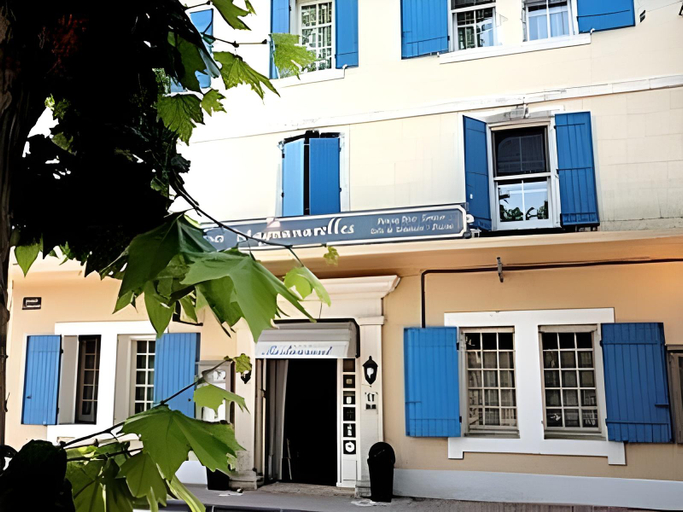 Exterior & Views 2, Hôtel les Magnanarelles, Bouches-du-Rhône