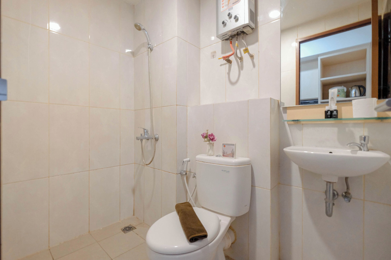 Bathroom 3, Modern Look Studio At Grand Kamala Lagoon Apartment, Bekasi