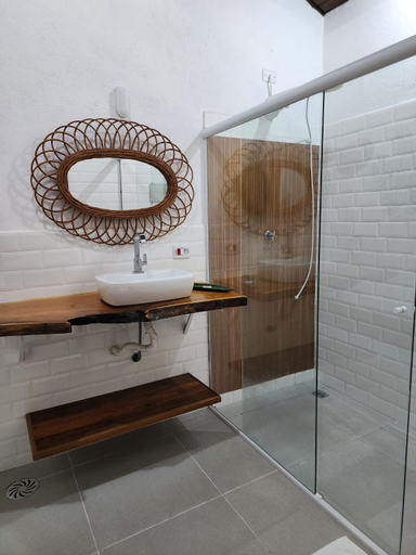 Bathroom 3, La Bella Suites, Ilhabela