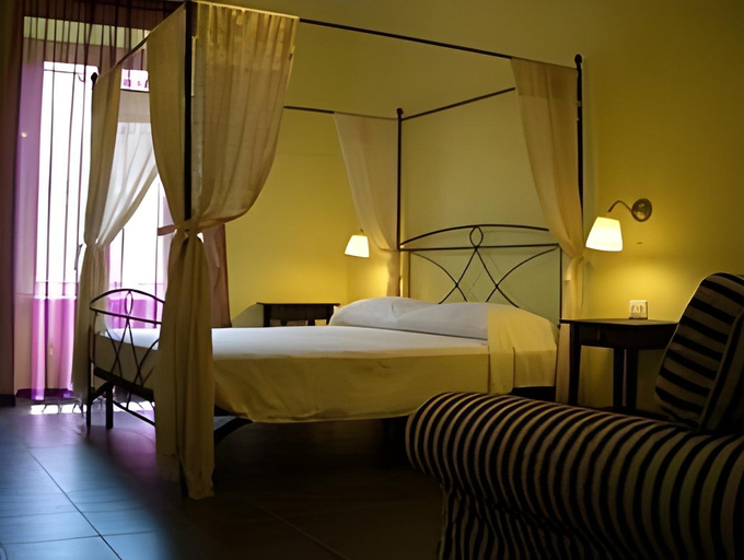 Bedroom 3, Rome central station guest house, Rome