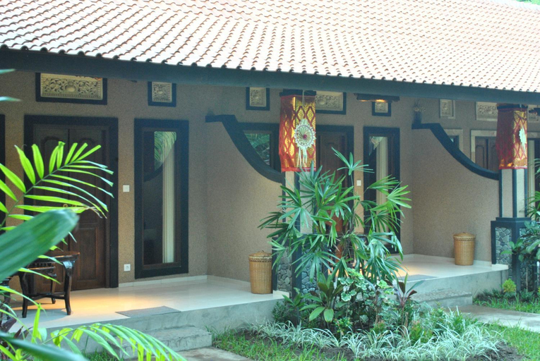 Exterior & Views 2, Pondok Rahayu Guest House, Buleleng