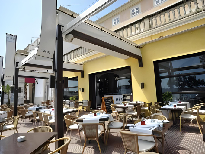 Food & Drinks 5, Hostal HPC Porto Colom, Baleares