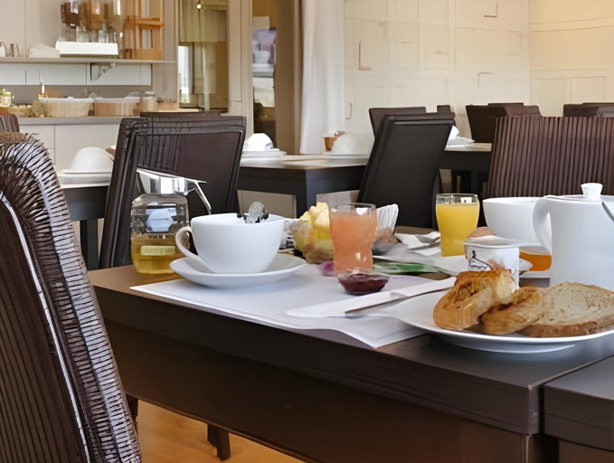 Food & Drinks 5, Best Western Adagio, Maine-et-Loire