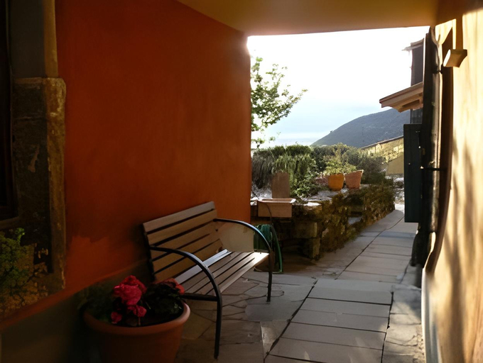 Others 5, Il Borgo di Campi Apartments, La Spezia