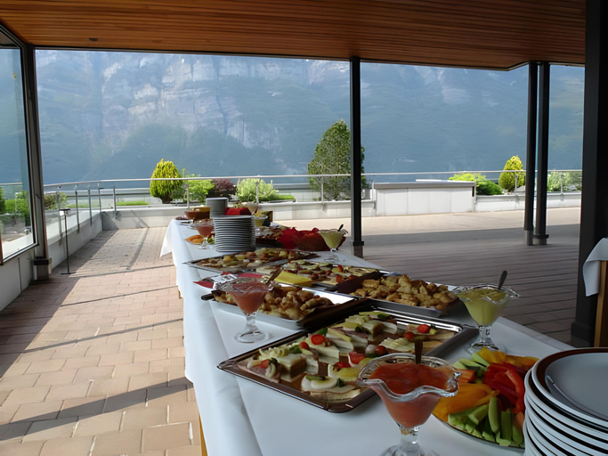Food & Drinks 5, Hotel Neu-Schönstatt, Sarganserland