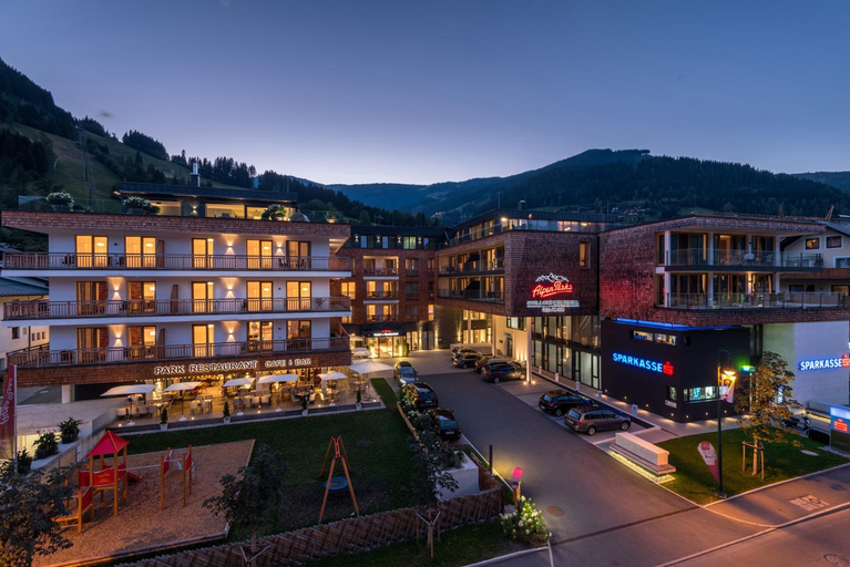 AlpenParks Hotel & Apartment Central Zell am See, Zell am See