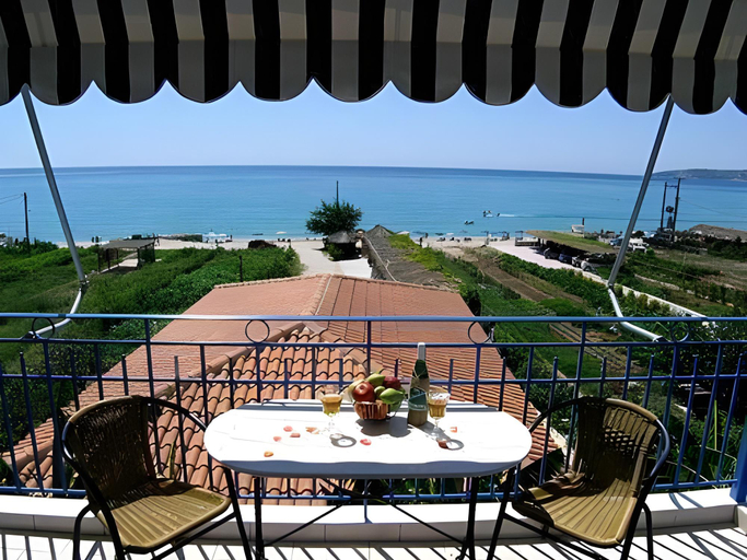 Others 5, Barefoot Contessa, Ionian Islands