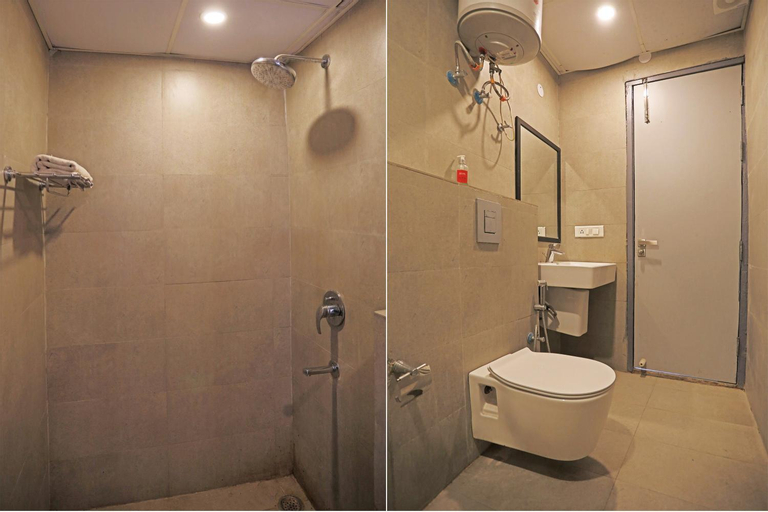 Bedroom 4, Hotel Yellow Chilli Britannia Chowk- Couple Friendly Local ID Accepted, West