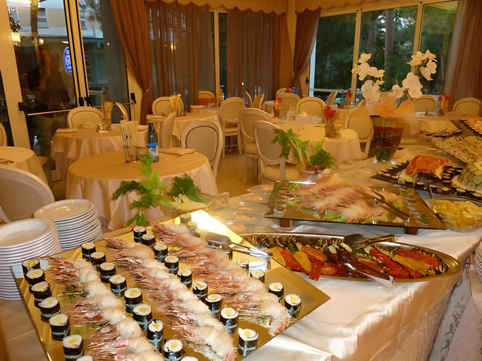 Food & Drinks 5, Hotel Astra, Ravenna