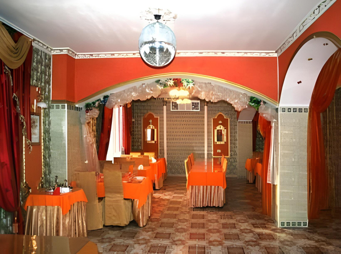 Food & Drinks 5, Hotel Lotos, Irkutskiy rayon