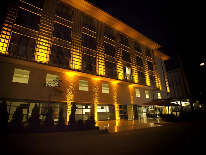 Exterior & Views 1, Trabzon Yali Park Hotel, Merkez