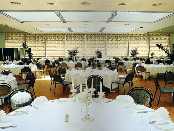 Food & Drinks 4, Hotel Vatel 4* Superior, Martigny