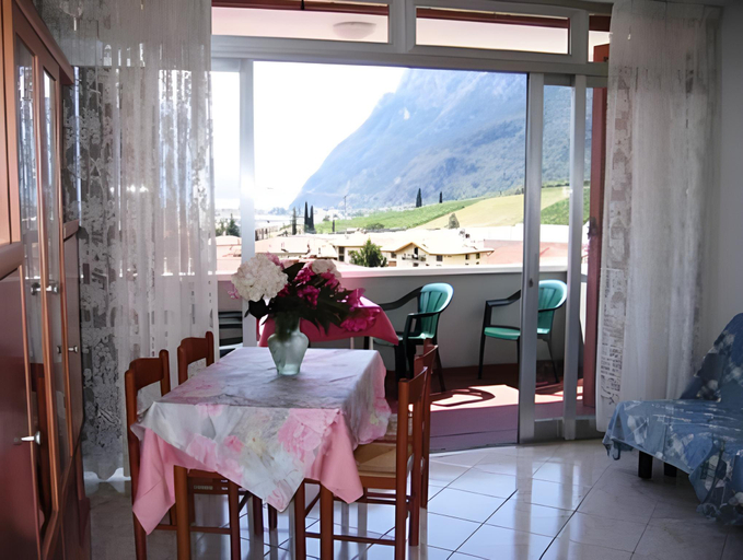 Others 4, Residence Cascata Varone, Trento