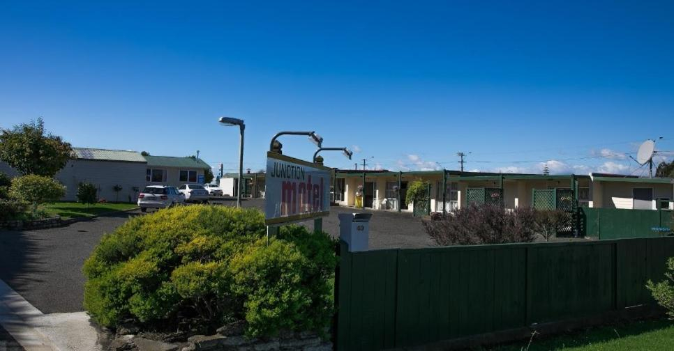 Others 2, Junction Motel Sanson-Truck Motel, Manawatu