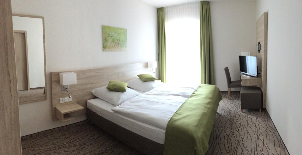 Bedroom, Landgasthof Hepting, Freising
