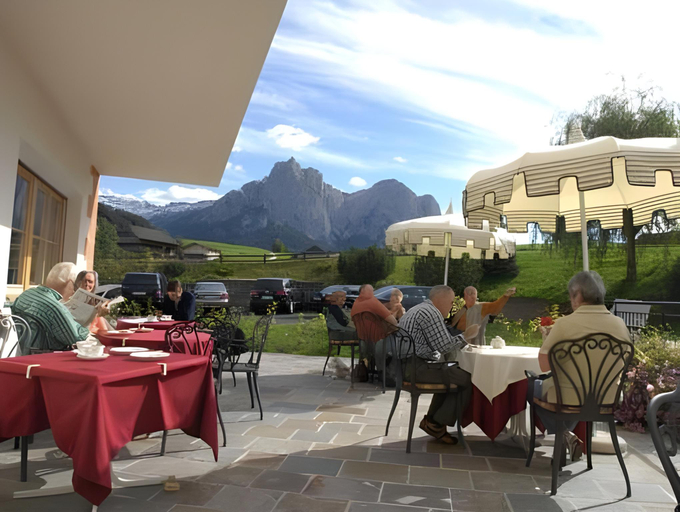 Food & Drinks 5, Hotel Castel Oswald von Wolkenstein, Bolzano