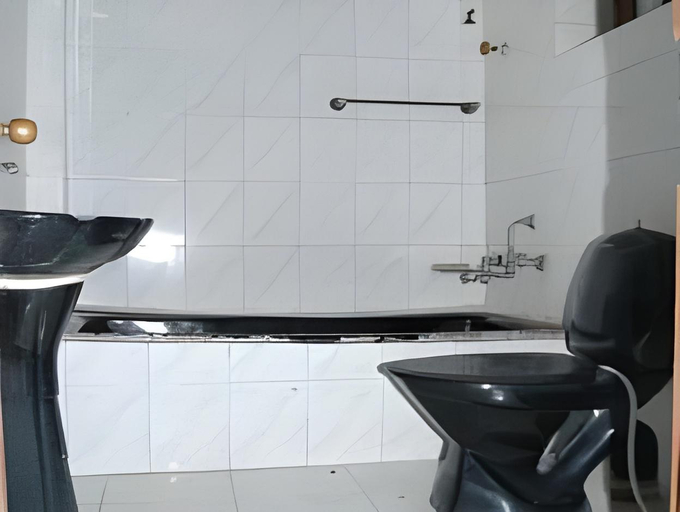 Bathroom, Hotel Viren Plaza, Agra