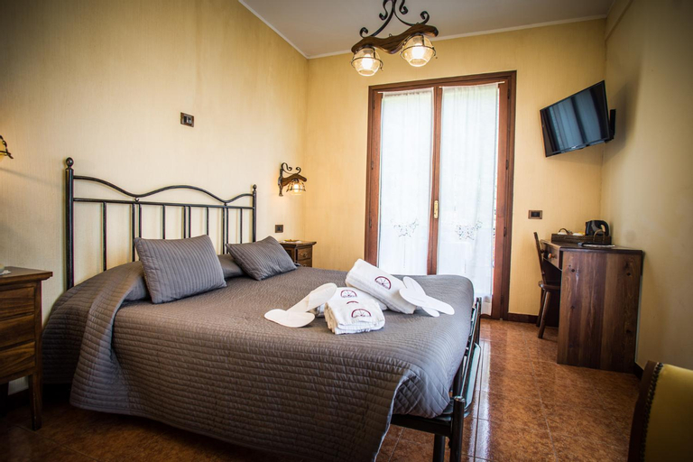 Bedroom 15