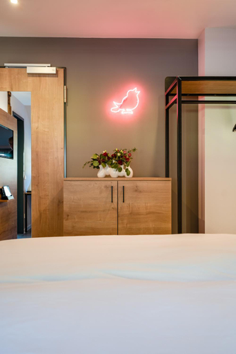 Bedroom 2, coucou hotel & kuckucks-stube (Titisee), Breisgau-Hochschwarzwald