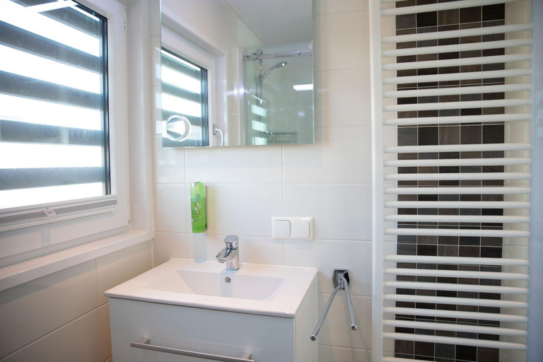 Bathroom 4, Floating Village Brombachsee, Weißenburg-Gunzenhausen