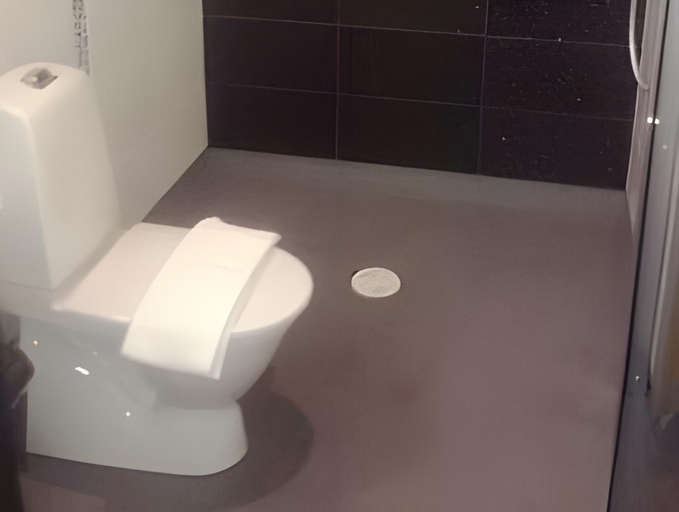 Bathroom 2, Safarimajoitus, Northern Ostrobothnia