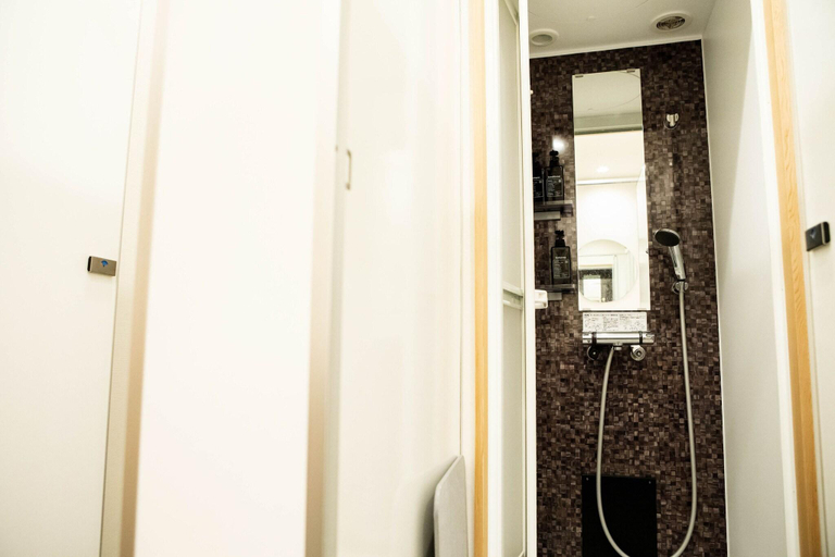 Bathroom 4, SHUBOU TAMAJIMAN - Hostel, Akiruno