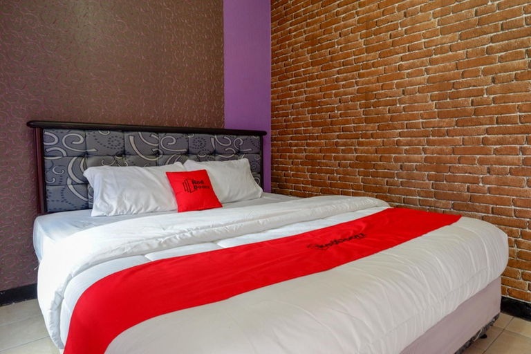 Bedroom 9