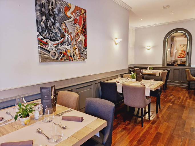 Food & Drinks, Weidendall, Capellen