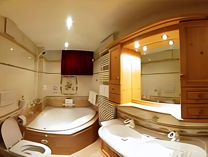 Bathroom 4, Romantik & Family Hotel Gardenia***S, Bolzano