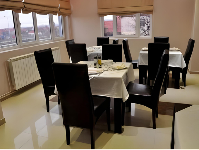 Food & Drinks 4, Garni Hotel 018 IN, Niš