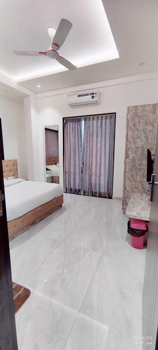Bedroom 3, Hotel Mountain View, Nashik