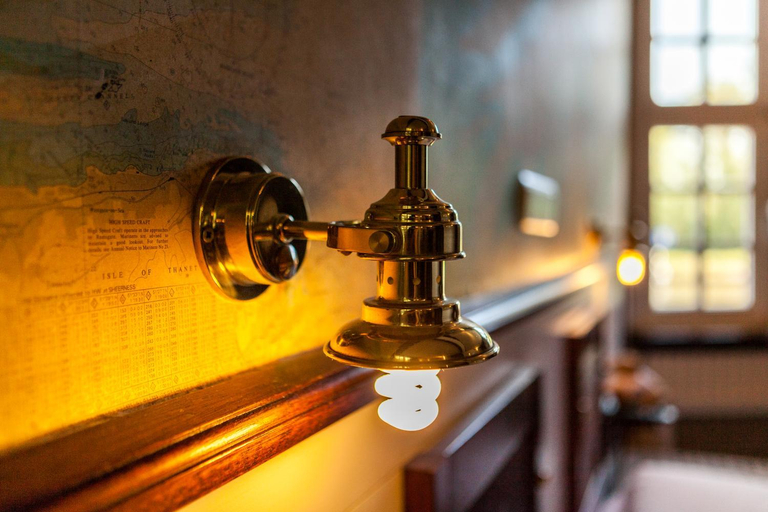 Bathroom 3, Boat Hotel De Barge, West-Vlaanderen