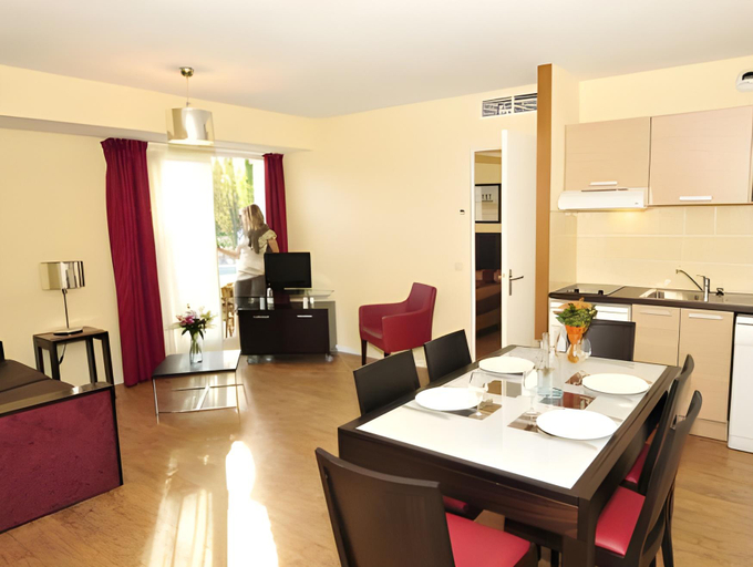 Food & Drinks 3, Appart'hotel Odalys Olympe, Alpes-Maritimes