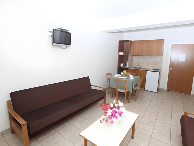 Public Area, Captain Karas Holiday Apartments