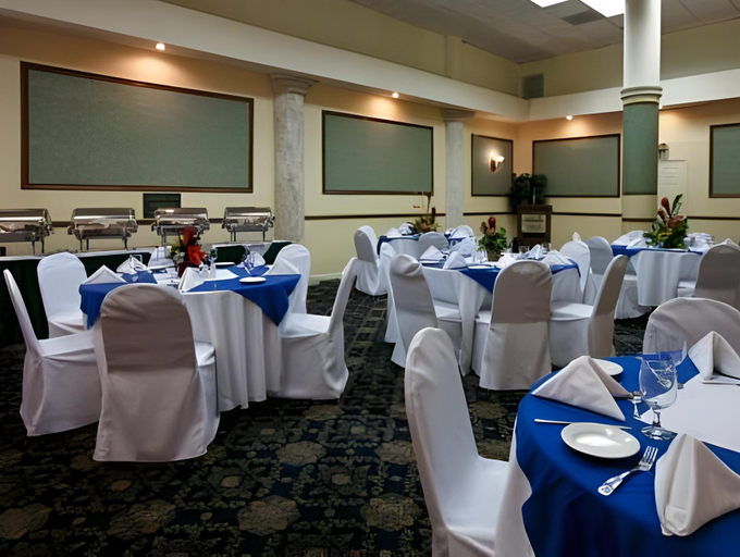Food & Drinks 4, Windward Passage Hotel, Charlotte Amalie