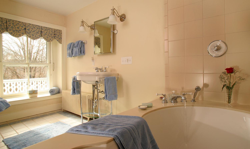 Others 5, Woolverton Inn, Hunterdon