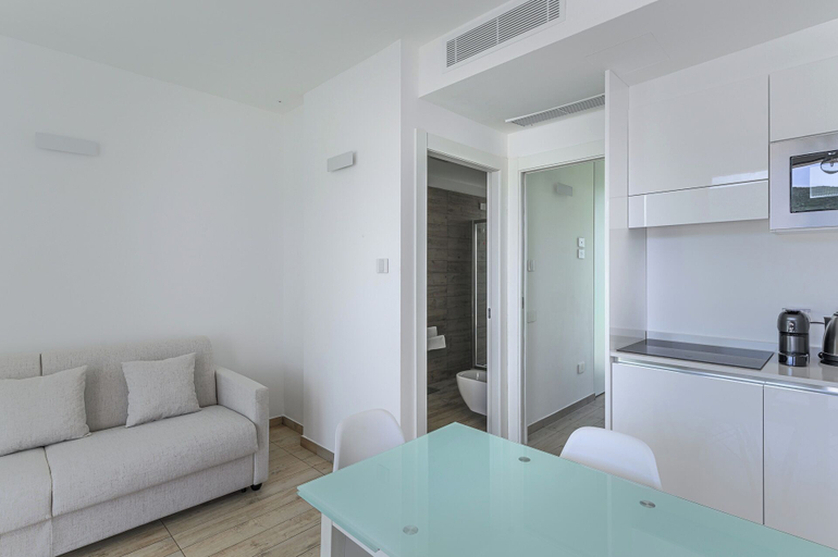 Others 4, Charming Apartment Ac In Stintino, Sassari