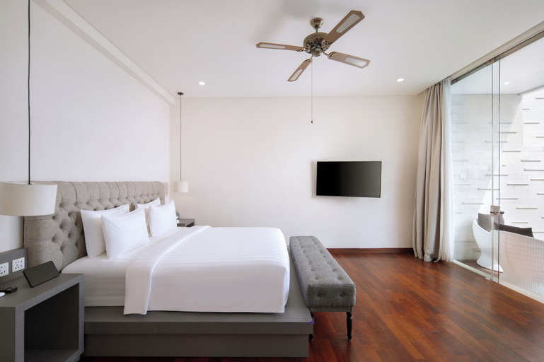 Bedroom 14