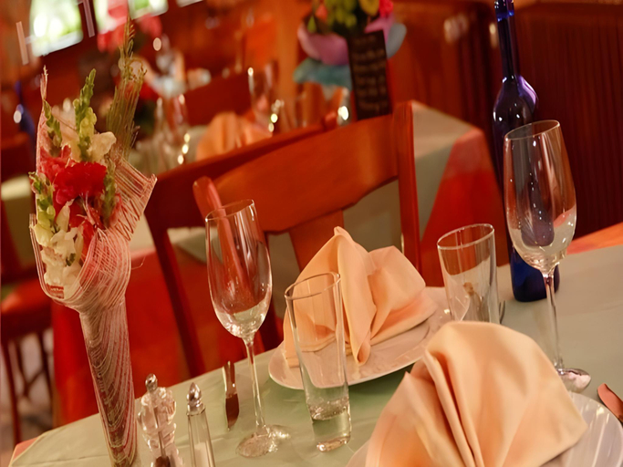 Food & Drinks 3, Le Rhien Hotel-Restaurant, Haute-Saône