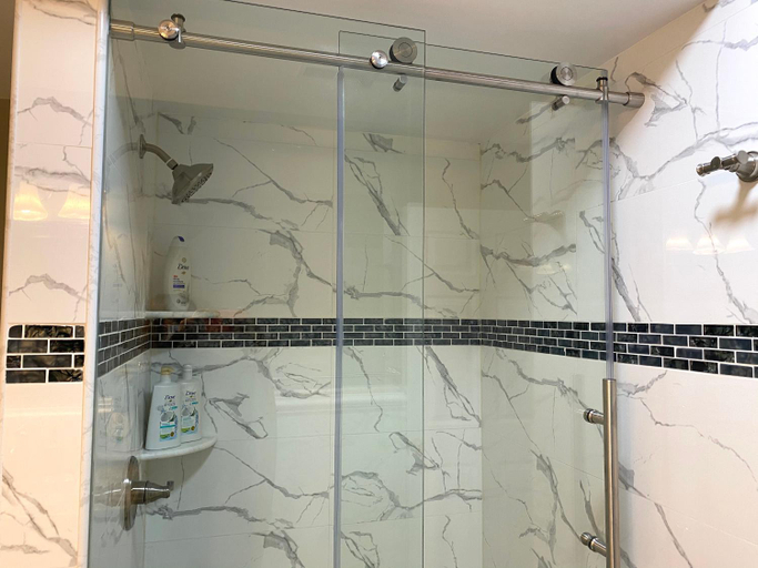 Bathroom 13