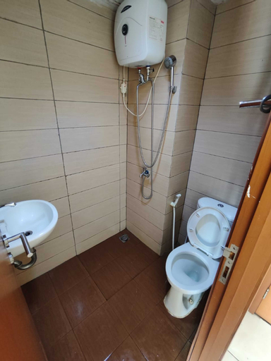 Bathroom 8