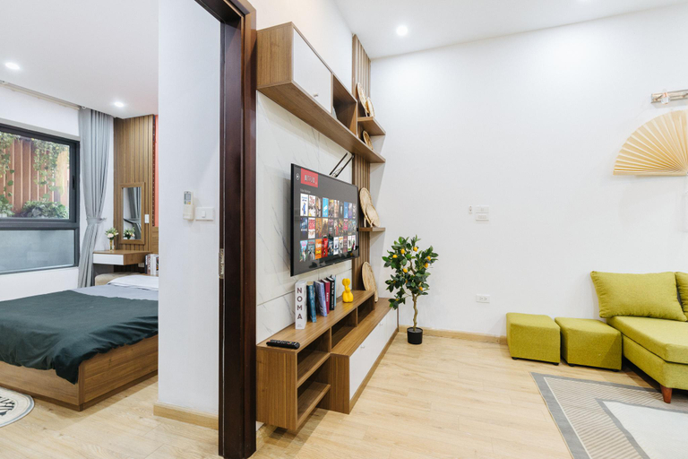 Bedroom 13
