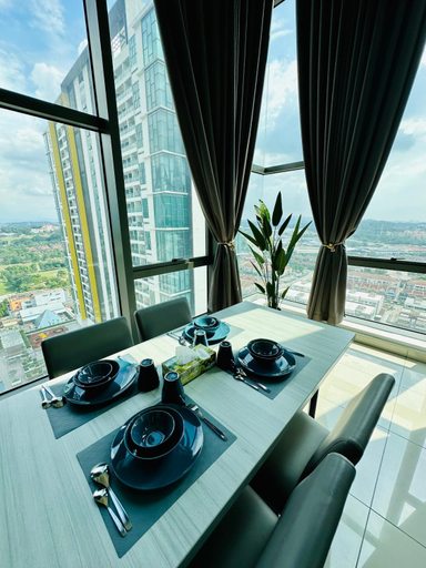 Dining Room 5