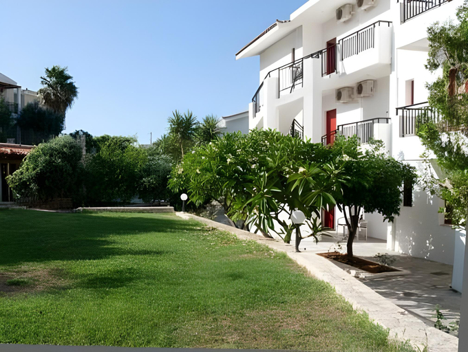 Others 3, Villa Vicky, Crete